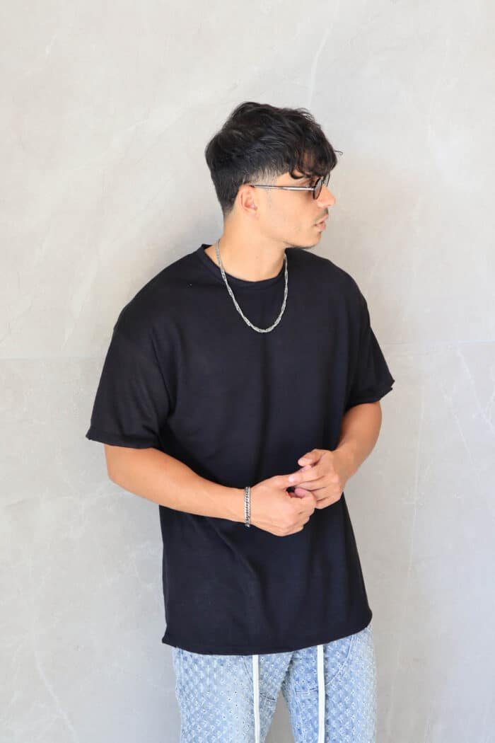 ⁦חולצת פשתן סלאב שחורה⁩ – תמונה ⁦5⁩