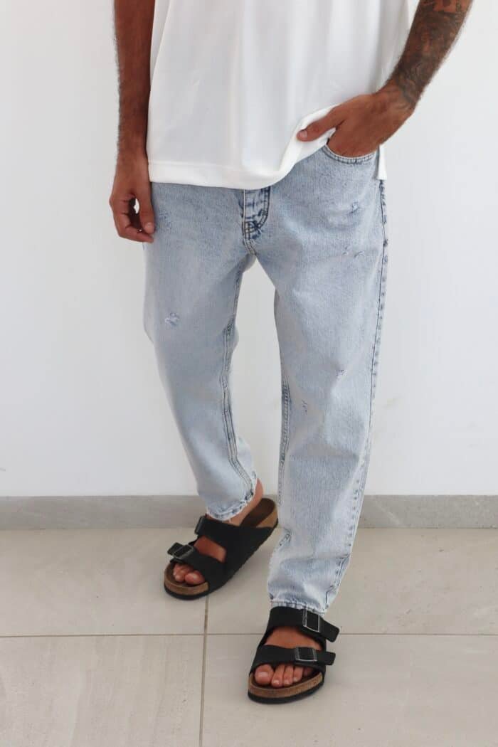 ⁦ג׳ינס W בהיר⁩ – תמונה ⁦4⁩