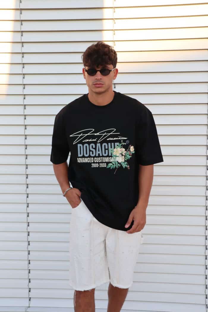 ⁦טישרט Flowers שחורה⁩ – תמונה ⁦2⁩