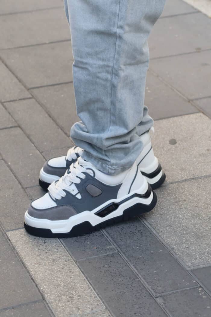 ⁦נעלי CAYO אפור לבן⁩ – תמונה ⁦2⁩