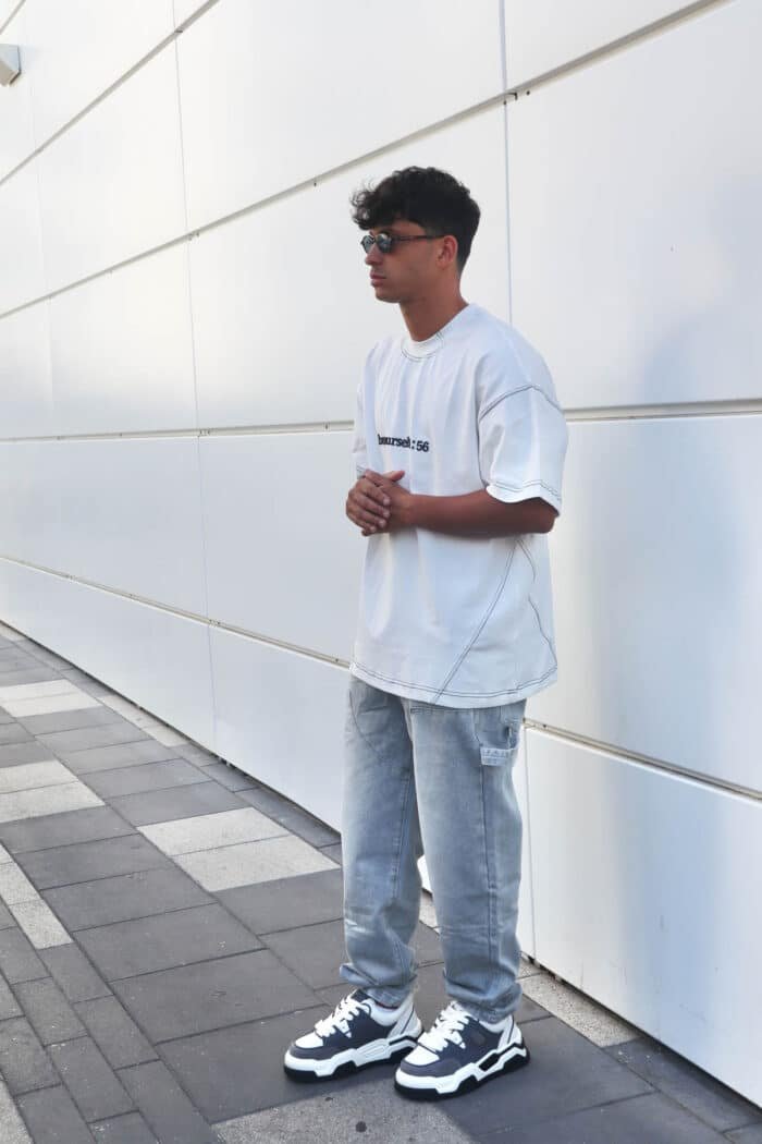 ⁦טישרט yourself לבנה⁩ – תמונה ⁦2⁩