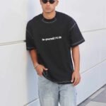 טישרט yourself שחורה