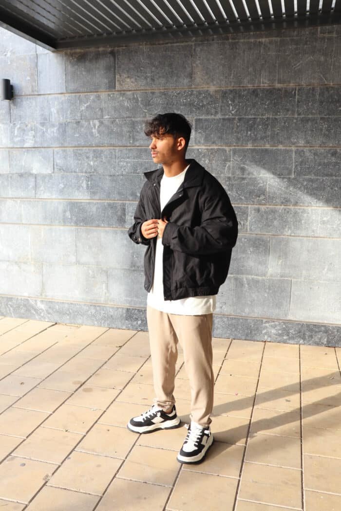 ⁦גקט קורדרוי box fit שחור⁩ – תמונה ⁦4⁩