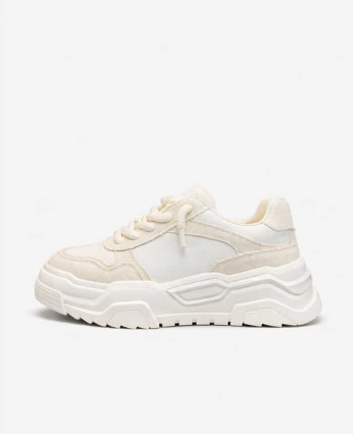 ⁦RUN white shose⁩ – תמונה ⁦3⁩