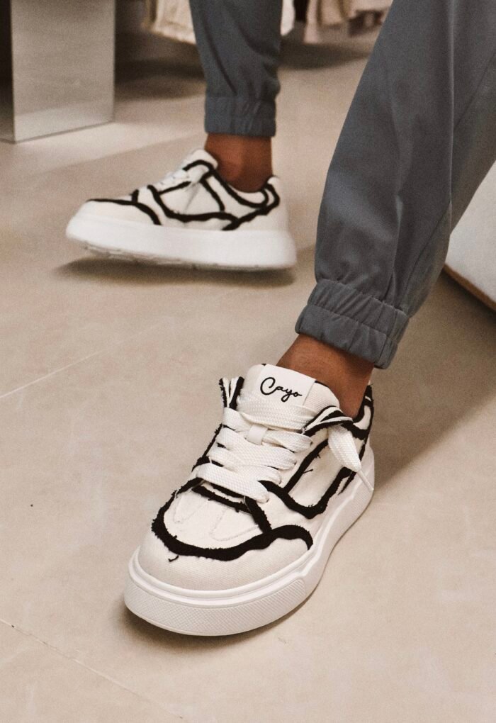 ⁦Ker black shoes⁩ – תמונה ⁦2⁩